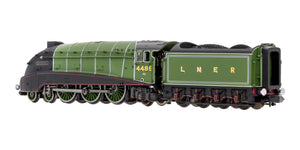 2S-008-019 A4 Kestrel 4485 LNER Green